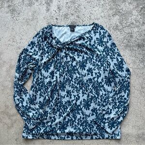 Ann Taylor V-Neck Twisted Knot Sweater Top-Green Floral Size XL new with tags